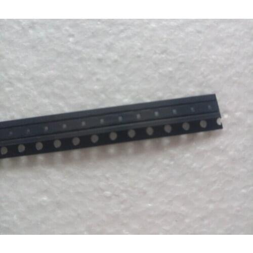 50pcs/lot for iPhone 6 6plus Camera power supply IC 2.8v tube IC U2301 4 pins