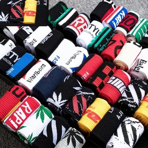 New Mens Socks Trendy Street Hip-hop Skateboard Socks College Style Mid-length Cotton Couple Casual Sports Basketball Socks