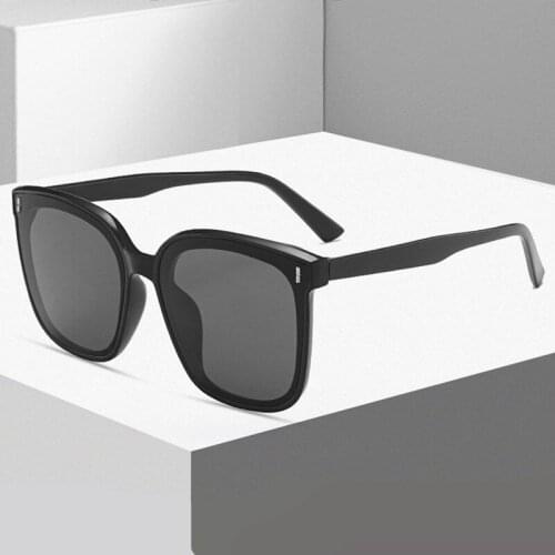 New Fashion Square Sunglasses Women Designer Luxury Man/Women Cat Eye Sun Glasses Classic Vintage UV400 Outdoor Oculos De Sol