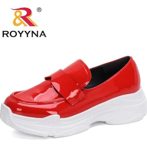 ROYYNA 2020 New Arrival Chunky Block Med Heels Shoes Women Office Shoes Lady Platform Patent Leather Daily Pumps Feminimo Comfy