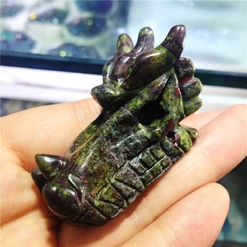 1pcs Natural Crystal Stone Agate Hand Carved Dragon Off Evil Spirits Crystal Dragon Skull/Head Healing Reiki