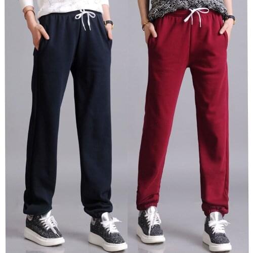 Let－Setting Women's Velvet Trousers