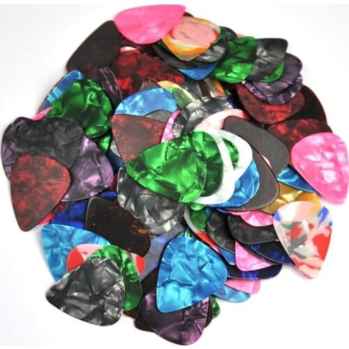 Lots of 100pcs New Thin 0.46mm Guitar Picks Plectrums Celluloid No printing