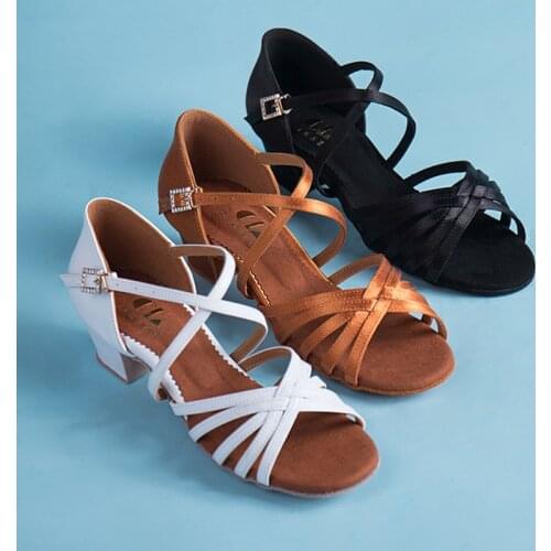 Latin Dance Shoes Girls Ballroom Shoes Tango White Soft Soles Dance Shoes 3.5cm Professional Salsa High Heel Dance Shoes G9102