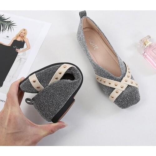 FamtiYaa Womens Loafers Flat Shoes with Rivet Comfortable Slip on Casual Summer Ballet Flats Fashion 2021 Spring