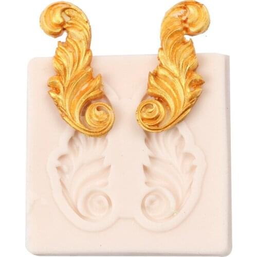 Aomily 1PC European Cameo Silicone Cake Molds Mini Jelly Fondant Chocolate Sugar Decorating Mould Handmade Soap Baking Tool