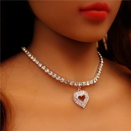 Classic Shiny Rhinestone Peach Heart Pendant Silver Color Chain Necklaces & Pendants for Women Transparent Crystal Choker Collar