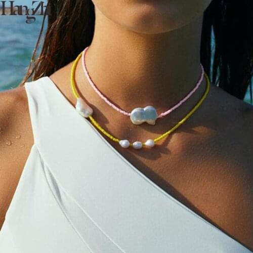 HangZhi 2021 New 2 pcs/set Pink Yellow Beads Necklace Beach Jewelry Baroque Imitation Pearls Clavicle Choker for Women Girls