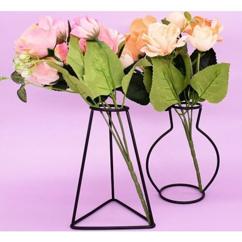 Retro Iron Line Table Flowers Vases Decoration Nordic Styles Home Metal Plant Holder Decor Office Home Room Flower Vase Supplies