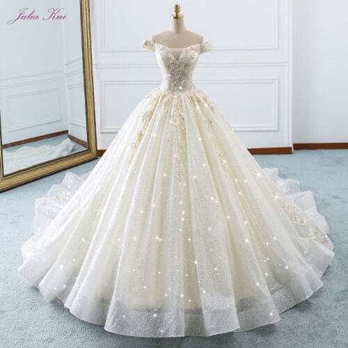 Elegant Shiny Voile Scalloped Appliques Off The Shoulder Beading Crystale New Arrival Lace-Up Ball Gown Princess Wedding Dress