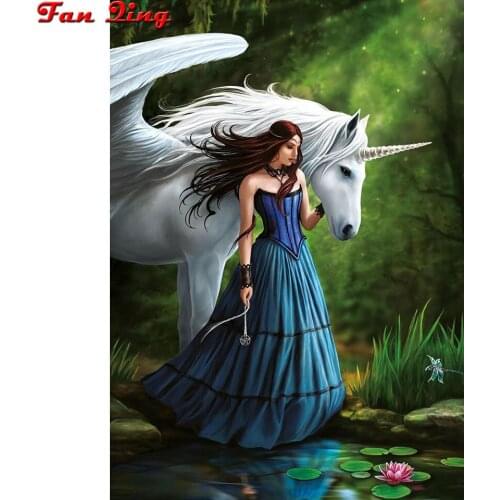 5D DIY square/round Diamond Painting Girl and unicorn Cross Stitch Diamond Embroidery Pattern Rhinestone home decor