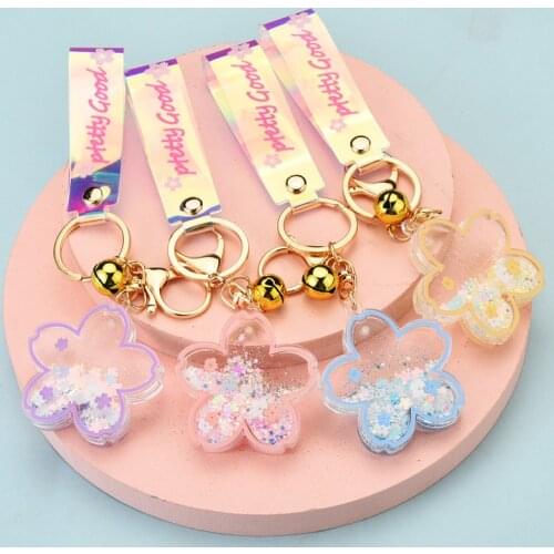 Floating Creative Cute Sakura Keychain Crystal Moving Liquid Quicksand Drift Flower Keyring for Women Bag Pendant Jewelry Gift