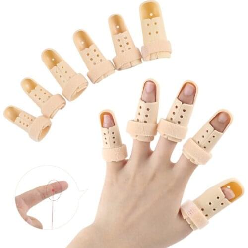 Retaining finger protection Extensor tendon fracture Phalangeal fractures Dislocation fixed