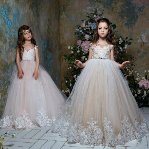 Flower Girl Dresses For Weddings Ball Gown Cap Sleeves Tulle Lace Crystals Long First Communion Dresses For Little Girl