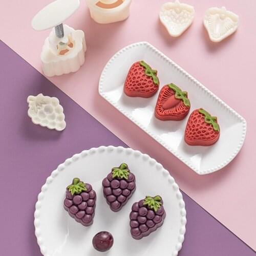 50g Grape Strawberry Shaped Pastry Moon Cake Cakes Molds Mooncake Cookie Mould Cutter Hand Pressure Plastic Baking Accessories