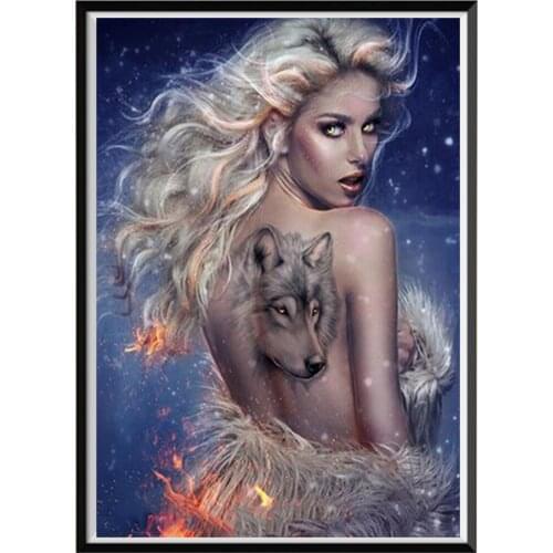 5D DIY Diamond Painting Wolf and Beauty Diamond Embroidery Full Display Circular Picture Of Rhinestones Decor Gift