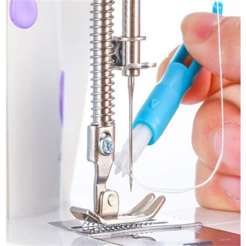 Sewing Machine Needle Threader Stitch Insertion Tool Automatic Threader Quick Sewing Threader Needle Sewing Machine Sewing Tool