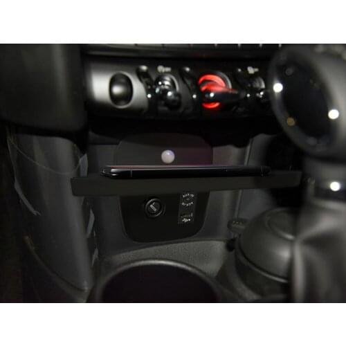 Qi Car Wireless Charger for BMW MINI F55 / F56 For iPhone Xs Max Xr X Samsung S10 S9 Intelligent Infrared Fast Phone Holder