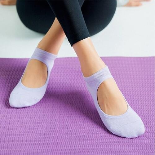 6 Color Big Size Women Yoga Socks Silicone Non Slip Pilates Socks Breathable Fitness Ballet Dance Cotton Sports Socks Slippers