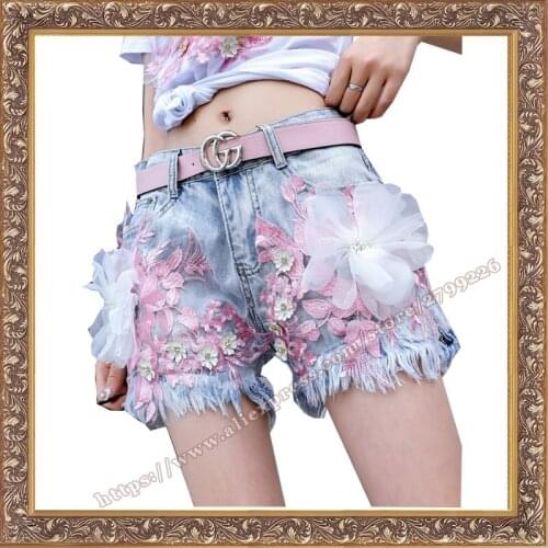 2019 Summer Korea New embroidery Flowers Slim female Denim Student Tassel Shorts Wide Hot / Hole modis short jeans
