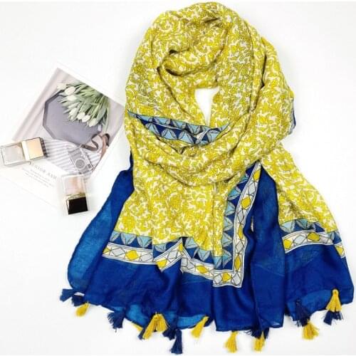 2020 Spain Fashion Women Viscose Scarf Lovely Yellow Floral Tassel Hijab Shawls and Wraps Female Foulards Echarpe Muslim Sjaal