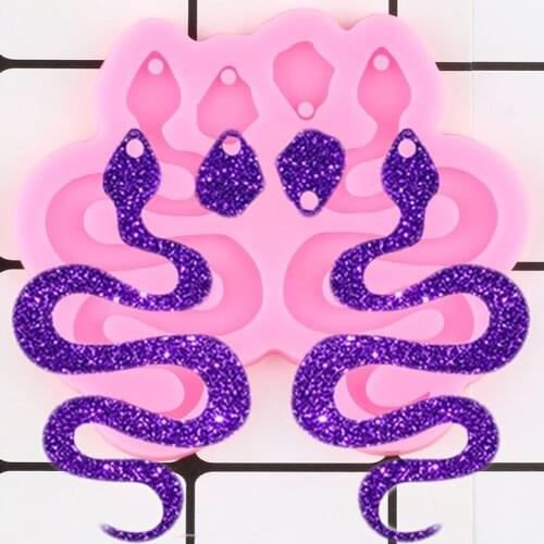 Shiny Snake Earrings Siliocne Mold Jewelry Making Epoxy Resin Molds Polymer Clay Pendant Decoration Keychain
