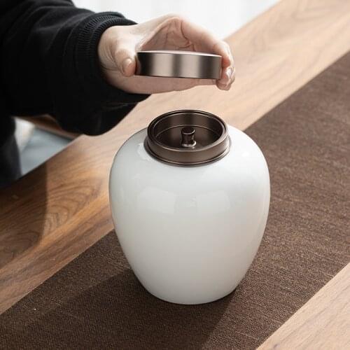 China White Tin Covered Tea Caddy Sheep Fat Jade White Porcelain Tea Caddy Sealed Ceramic Pot