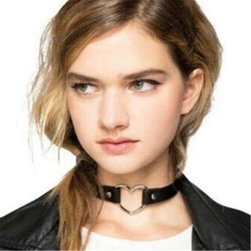 2021 New Women Punk Gothic PU Leather Choker Chain Big Heart Buckle Collar Necklace Fashion Party Jewelry Neck Accessories SALES