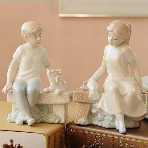 WU CHEN LONG Ceramic Girl And Boy Art Sculpture Porcelain Couples Figurine Character Statue Craft Home Decoration Ornament R5286