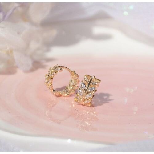 Hot Sale Exquisite Gold Leaves Circle Women Earring 14k Real Gold AAA cz Temperament Buckle Earrings Birthday Gift