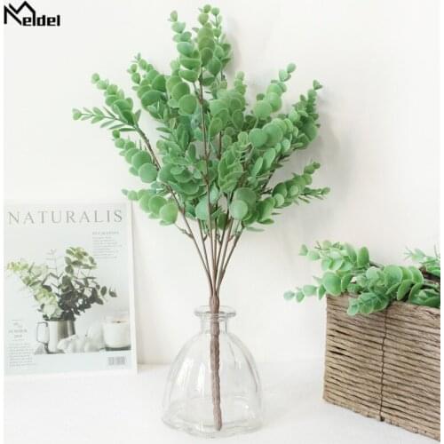2 Bunch Retro Green Big Eucalyptus Leaf Artificial Eucalyptus Bouquet Plastic Fake Leaves for Home Decor Wedding Plants