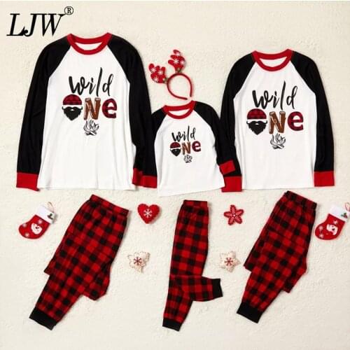 Wildone letter printing dad and mom family collocation clothing girl boy black round neck blouse plaid trousers family wear