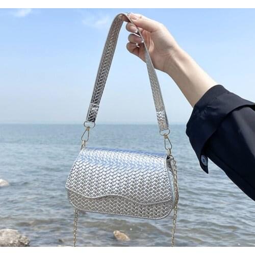 Luxury Weave Shoulder Bags For Womne New Woven Leather Solid Color Handbag Lady Message Crossbody Bag Simple Casual Travel Purse
