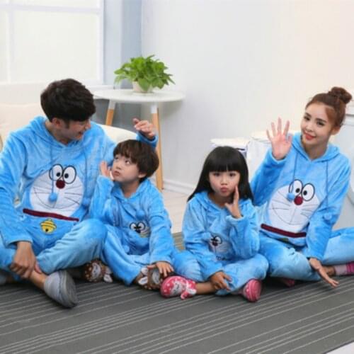 Father and Son Matching Clothes 2018 Winter Family matching Pajamas Mother Daughter Pyjamas Clothes Fleece family clothing set