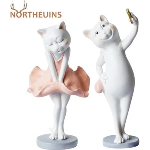 NORTHEUINS Resin Selfie Cat Figurines Miss Monroe Cat In Pink Dress Statue Cerative Desktop Sculpture Home Decor Accessories
