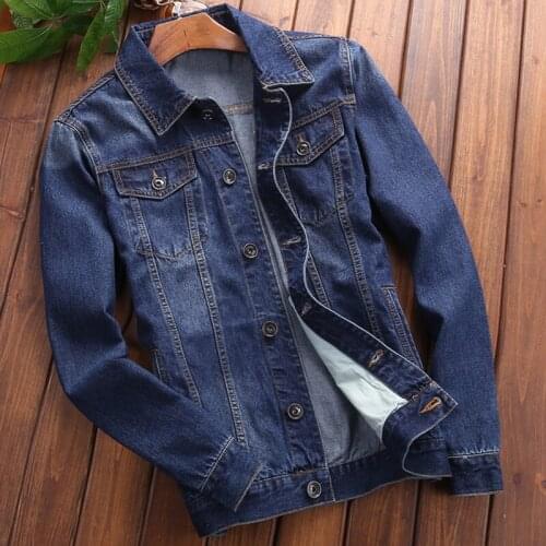 Plus Size XXXXL Casual Mens Denim Jacket and Coats European Mans Jeans Coats Thin Spring and Summer Style Male Overcoat A704