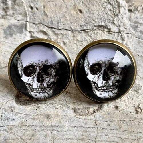 Time Gemstone Skull Bat Earrings European and American Halloween Horror Retro Advanced Personality Temperament Glass Earrings