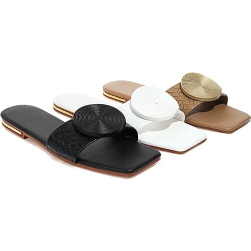 New Leather Slippers Flip Flops Women Fashion Summer Sandals Shoes Laciness Ladies Solid Outdoor Slides Female Flat Beach M-28