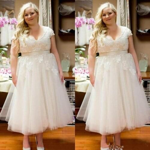 Vintage Lace plus size Wedding Dresses corset V Neck Tea Length Country Style Short Bridal Gowns cape Sleeves Cheap Weddings
