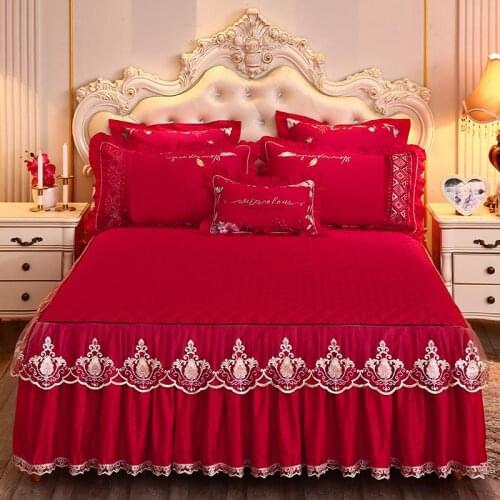 European Elegant Lace Bed Skirt Solid Color Quilted Bed Skirt Thicken Soft Smooth King Queen Bedspread Not Including Pillowcase