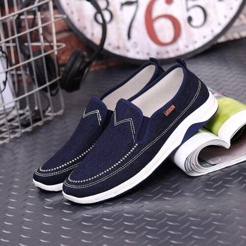 Fashion mens loafers denim canvas shoes Male Summer Sneakers Slip On Casual Breathable Shoes Low help Wear resistant Z1-27