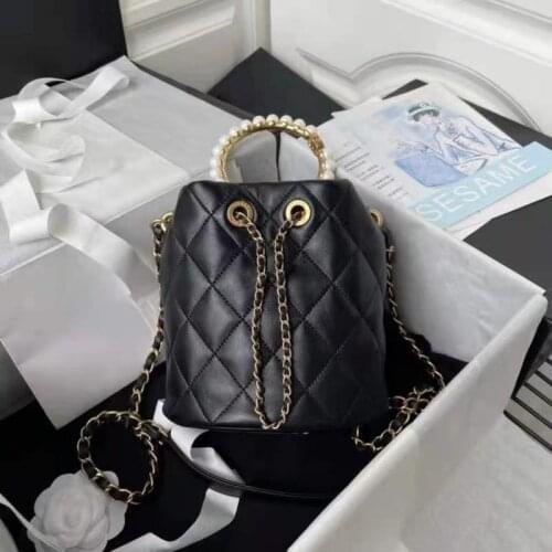 2021 early autumn pearl handle bucket bag small fragrant rhombic chain one-shoulder messenger handbag