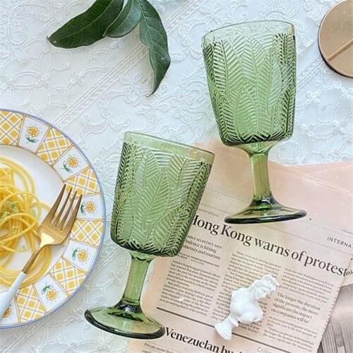 European Style Creative Transparent Retro Glass Leaf Embossed Goblet Vintage Red Wine Glass Whiskey Cocktail Cup Bar Drinkware