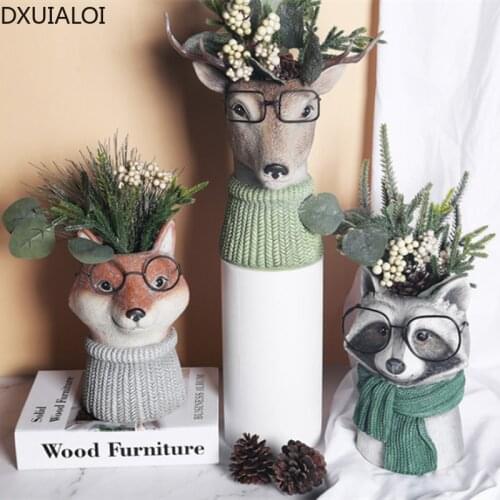DXUIALO Creativity Wearing Glasses Animal Vase Decoration Resin Crafts Office Living Room Desktop Flower Vase Home Decoration
