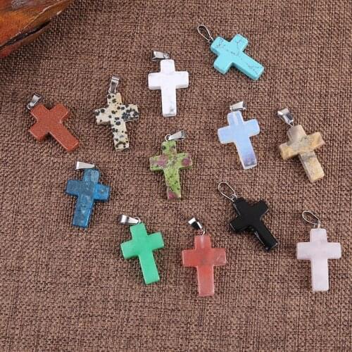 Cross Shape Pink Blue White Green Crystal Quartz Pendant Wholesale Pillar Charms Pendants for Necklace Dangle Jewelry Making