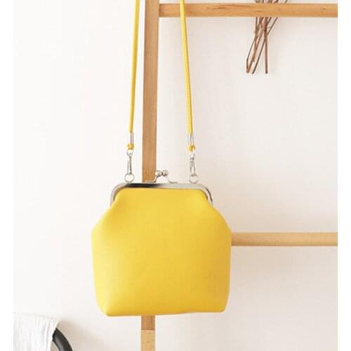 Vintage Metal Buckle Clip Bags Women PU Leather Shoulder Crossbody Bag Waterproof Design Ladies Handbag Purse Mini Clutch Female