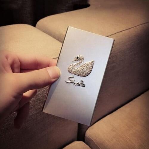 10.5*5.8*1.5CM Cigarette case 20 cigarette Handmade sticky flashing diamond automatic metal Cigarettes case box for women