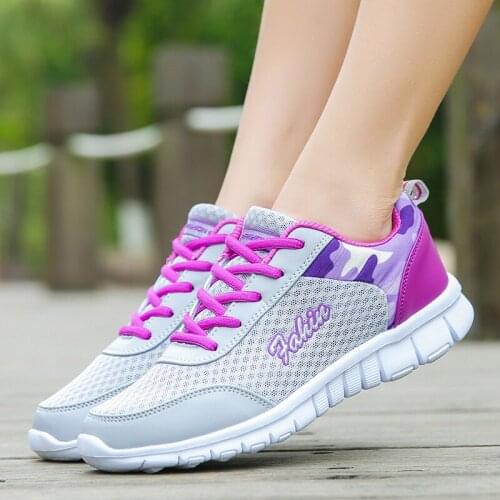 Fashion Womens Sneakers Breathable Mesh Women Running Shoes Comfortable Light Casual Women Shoes Outdoor Flat Sports Shoes