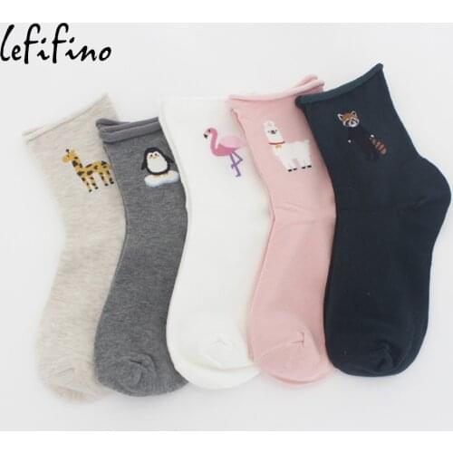 Women Cotton Cute Socks Cartoon Flamingo Penguin Giraffe Raccoon Dog White Socks Curl Socks Novelty Teen Socks Girls Ne75940