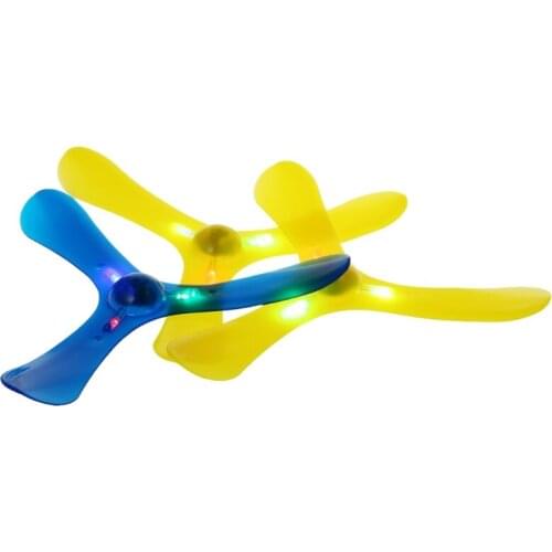2021 New LED Light 3 Leaves Boomerang Outdoor Fun Toy Sport Throw Flying Toys